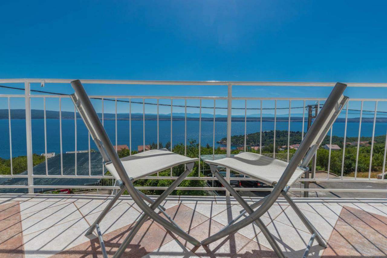 Apartman Zlatica Dramalj Exterior photo