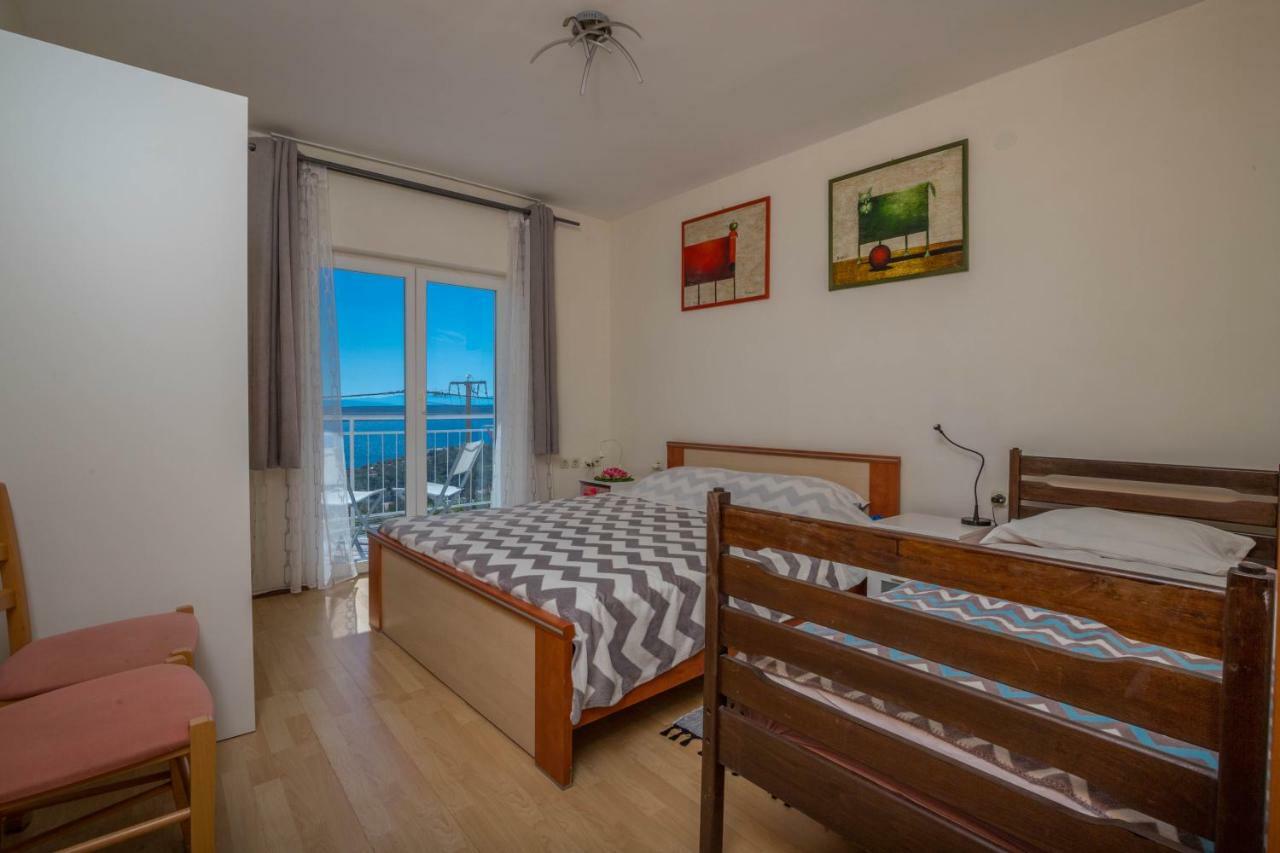 Apartman Zlatica Dramalj Exterior photo